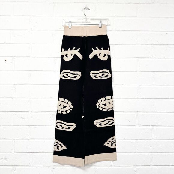 127 - Eyes Knit Set - Picture 3 of 3